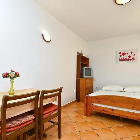 Fuer 2 Personen Ca 22 Qm In Pula, Istrien Istrische Riviera Pula
